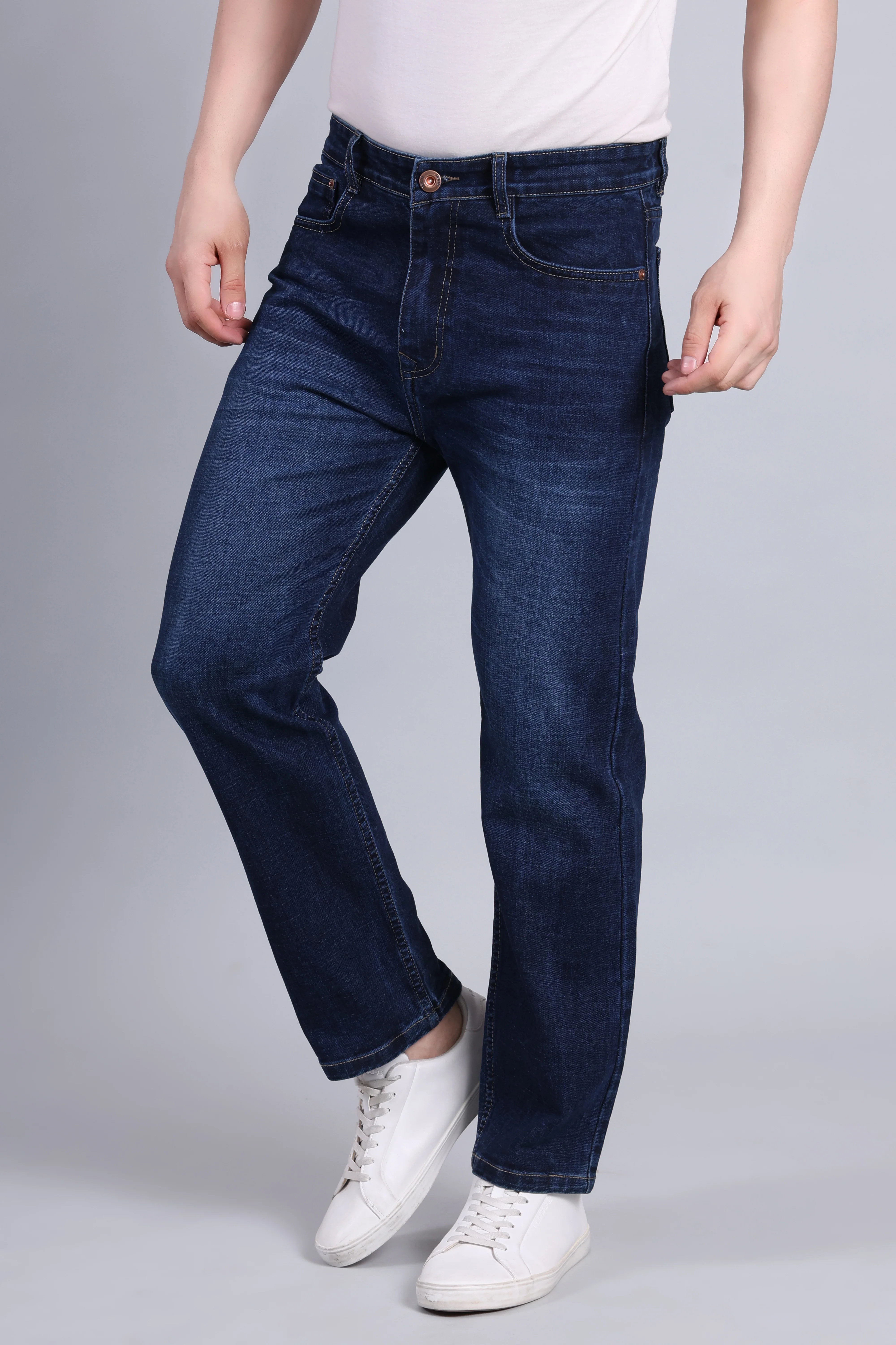 Red Boffin Men's Relaxed Fit Cotton Dark Blue Jeans - Image 3