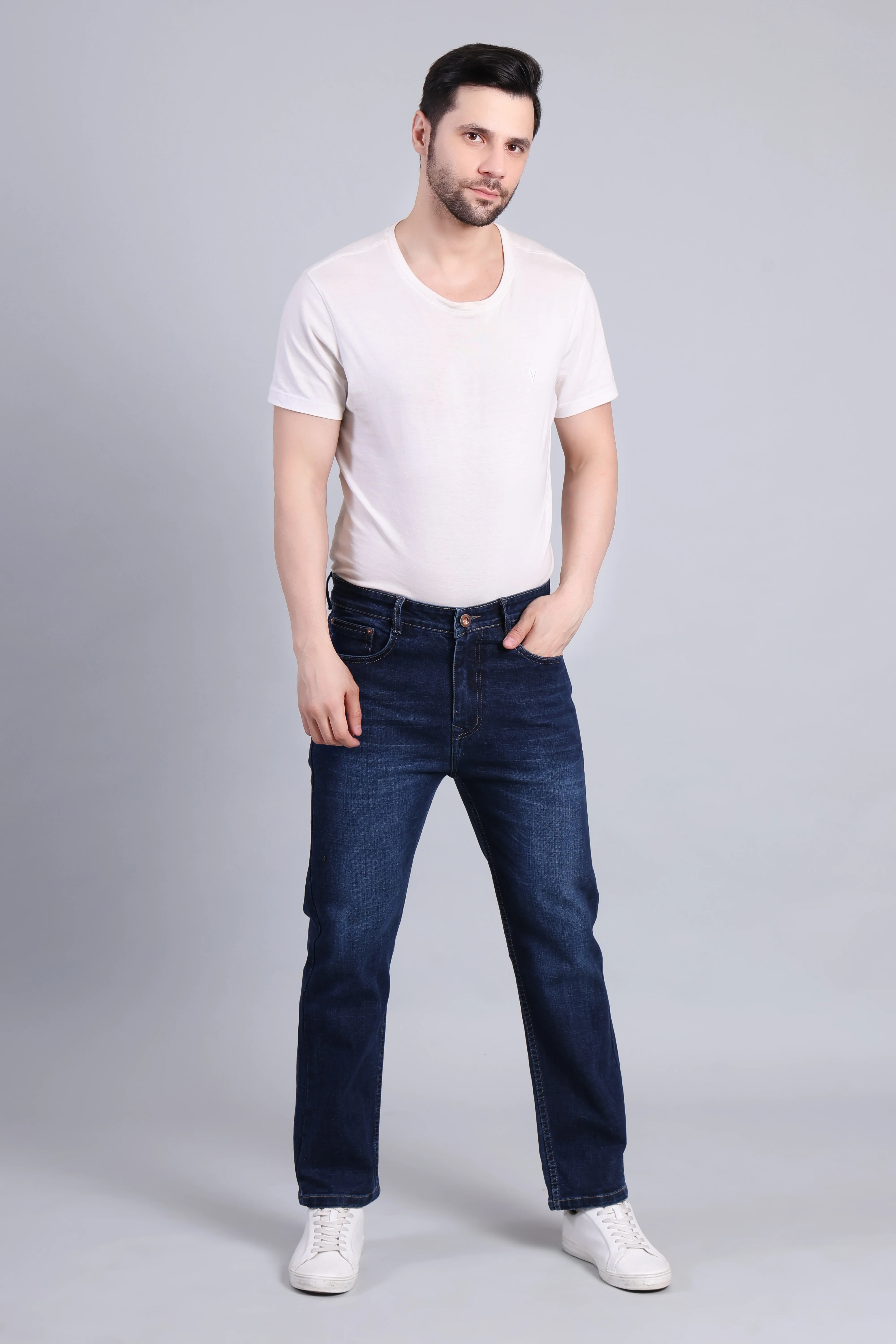 Red Boffin Men's Relaxed Fit Cotton Dark Blue Jeans - Image 4